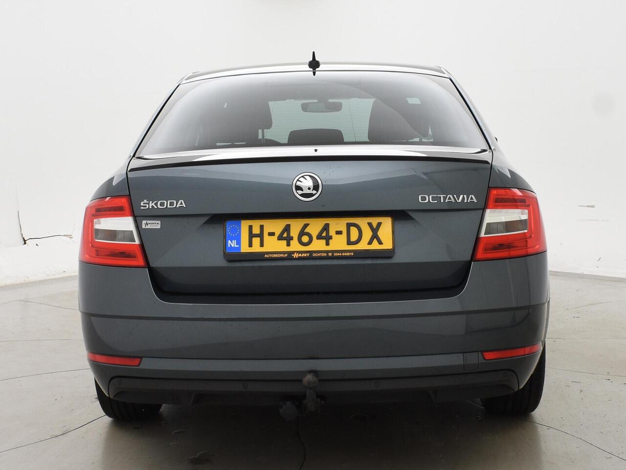 Skoda OCTAVIA 1.5 TSI 150 PK DSG AUT. + APPLE CARPLAY | TREKHAAK