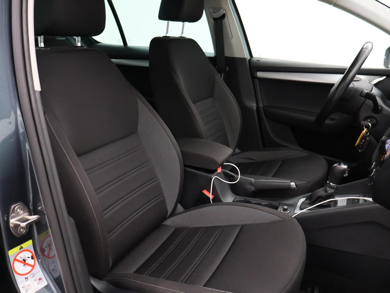 Skoda OCTAVIA 1.5 TSI 150 PK DSG AUT. + APPLE CARPLAY | TREKHAAK