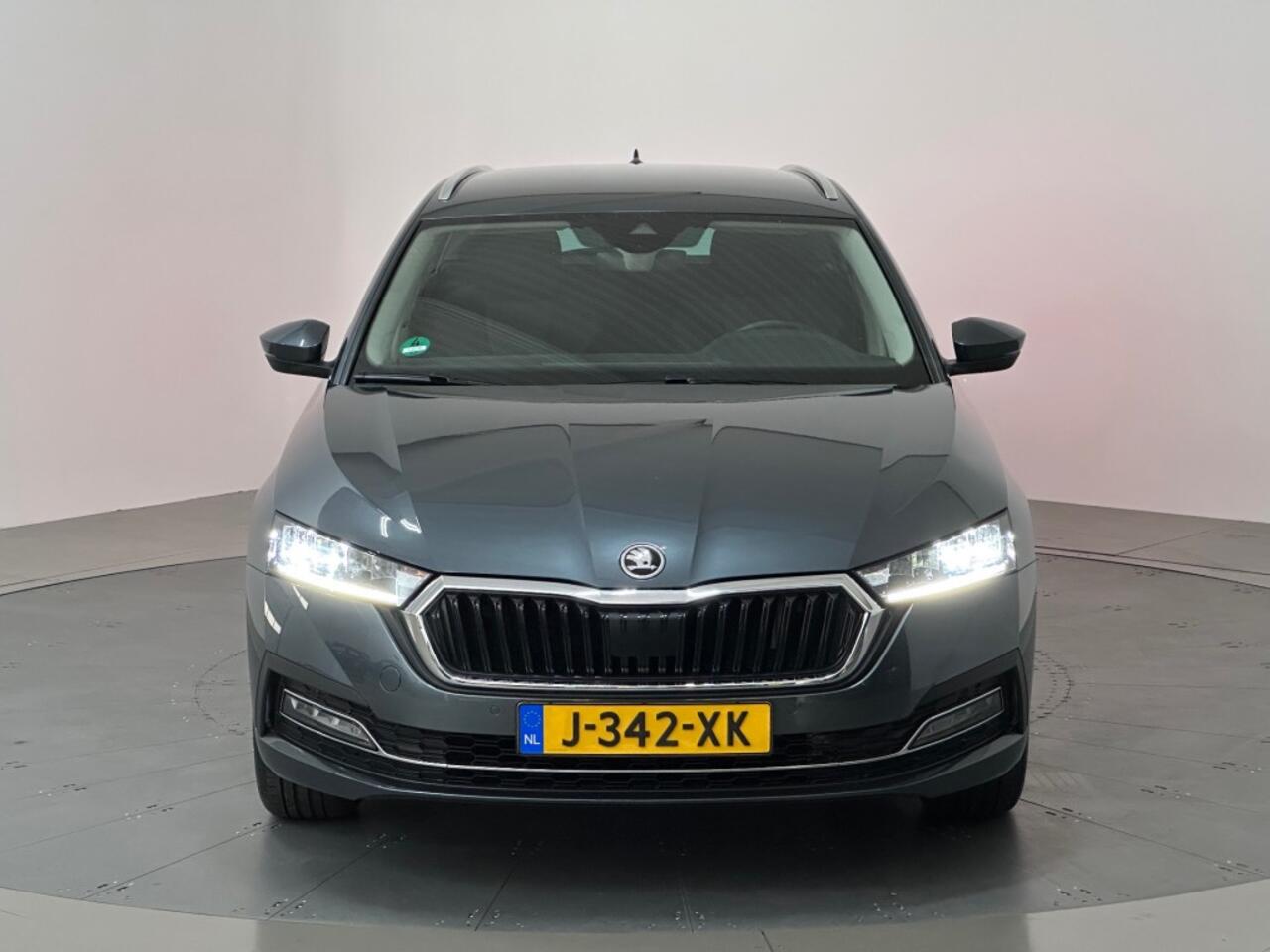 Skoda OCTAVIA 1.0 TSI BNS EDITION CHROOM CAMERA