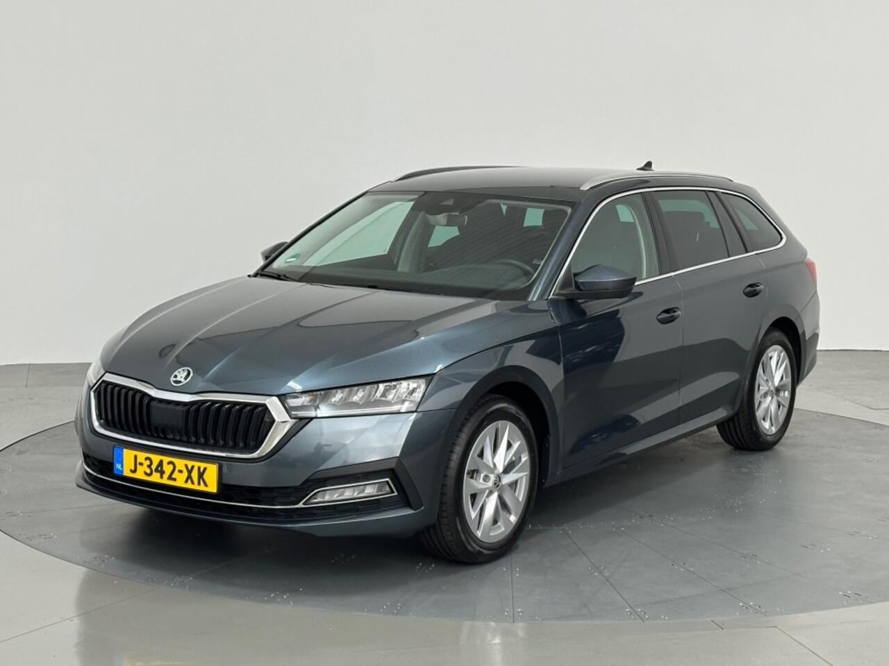 Skoda OCTAVIA 1.0 TSI BNS EDITION CHROOM CAMERA