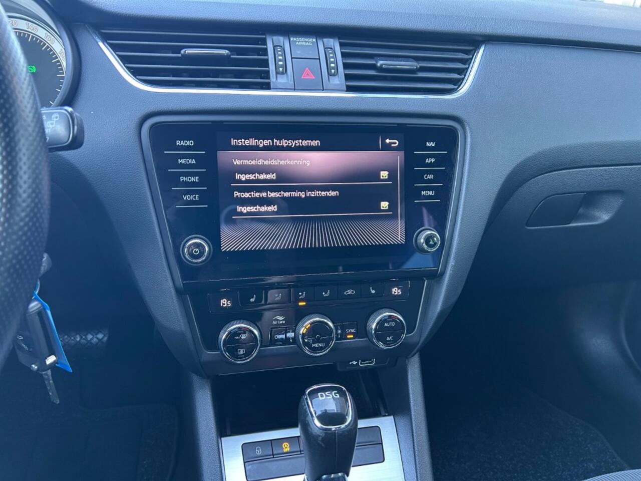 Skoda OCTAVIA 1.5 TSI Greentech Business Edition