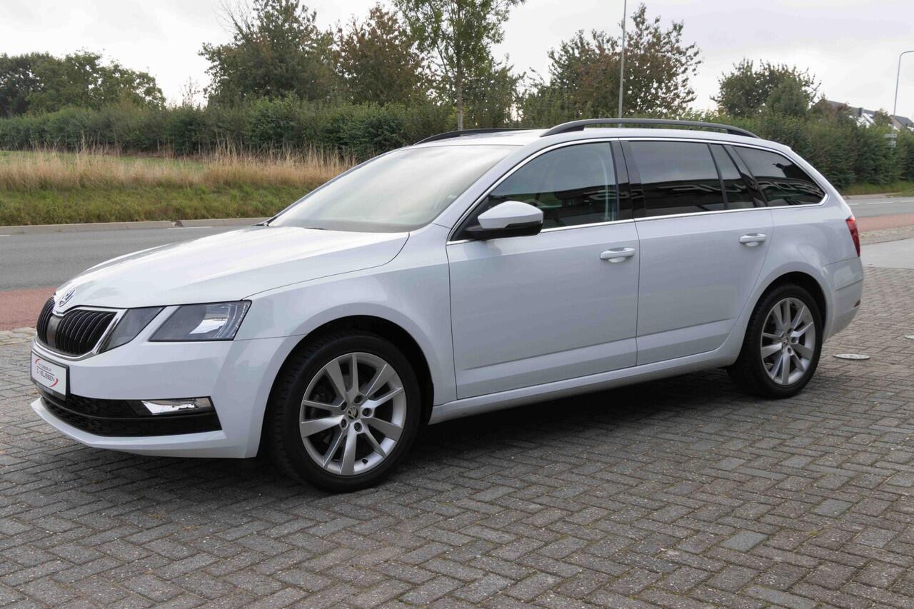 Skoda OCTAVIA Combi 1.0 TSI Greentech Business Edition