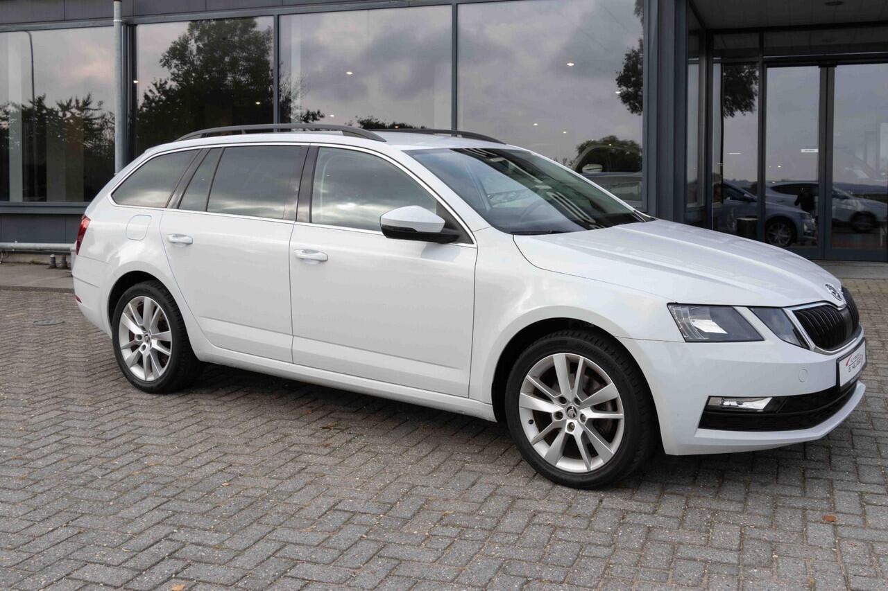 Skoda OCTAVIA Combi 1.0 TSI Greentech Business Edition