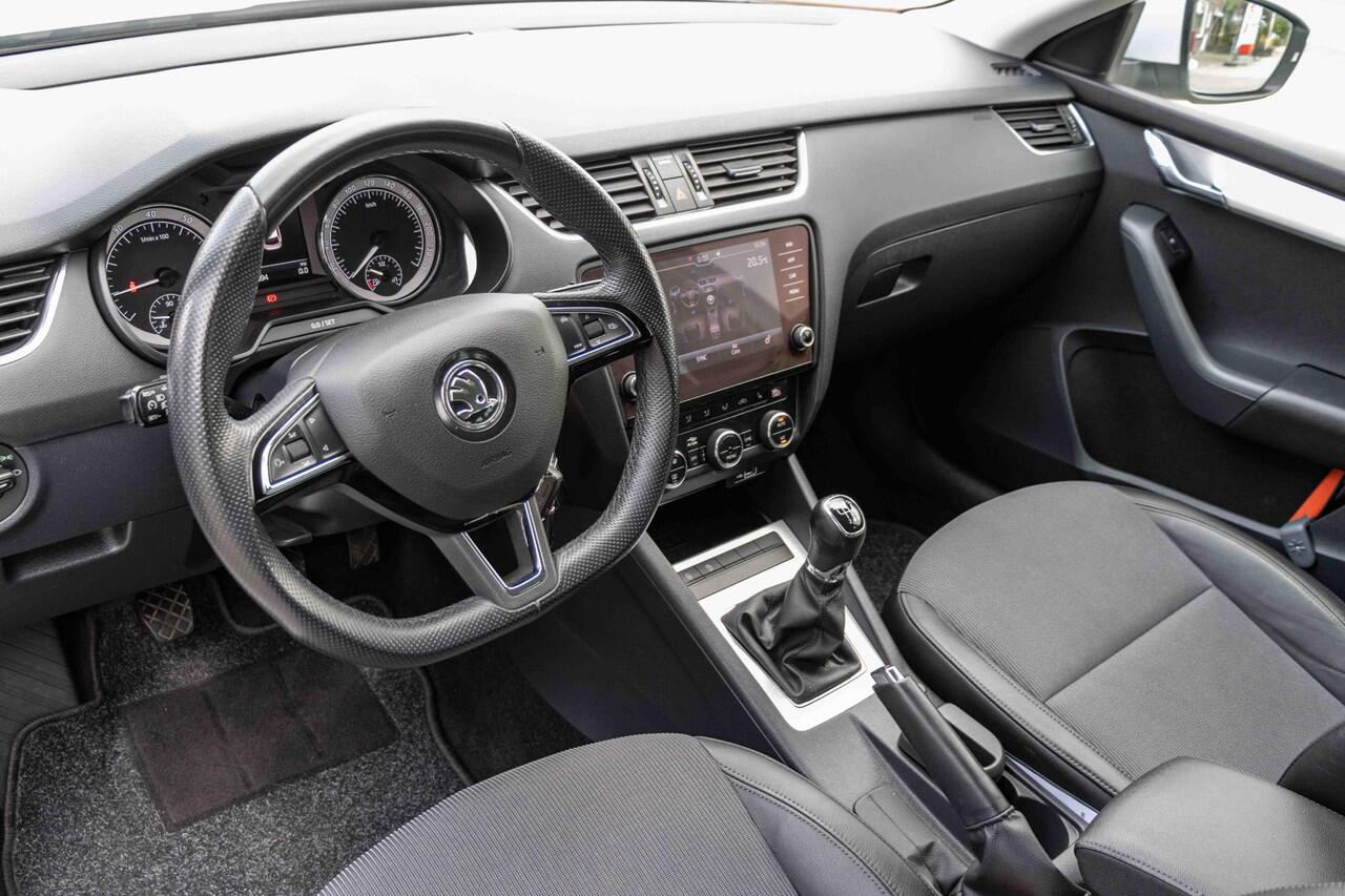 Skoda OCTAVIA Combi 1.0 TSI Greentech Business Edition