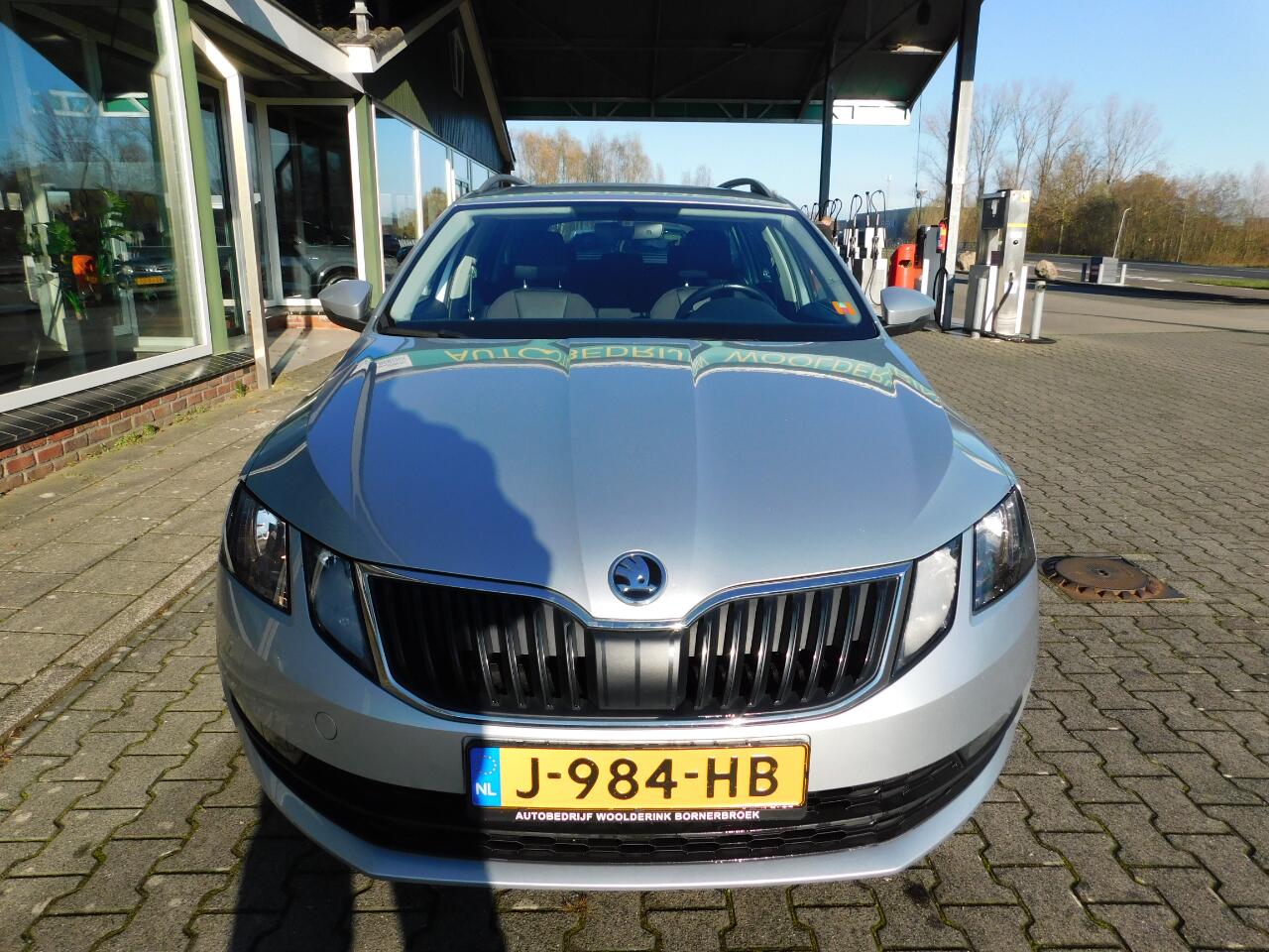 Skoda OCTAVIA 1.0TSI 116PK BUSINESS!! All-in Prijs! Trekhaak!