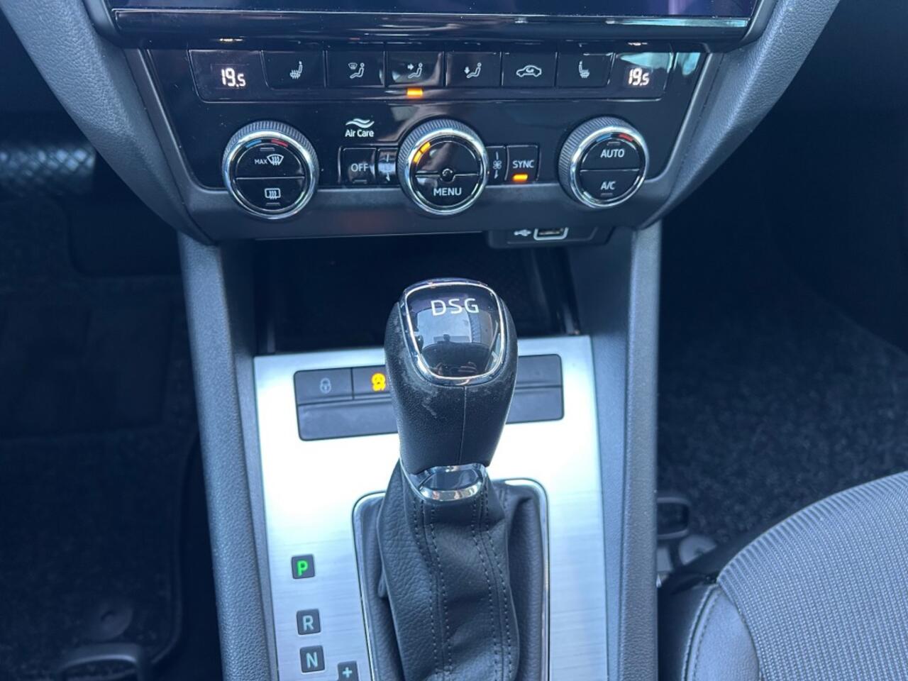 Skoda OCTAVIA 1.5 TSI Greentech Business Edition