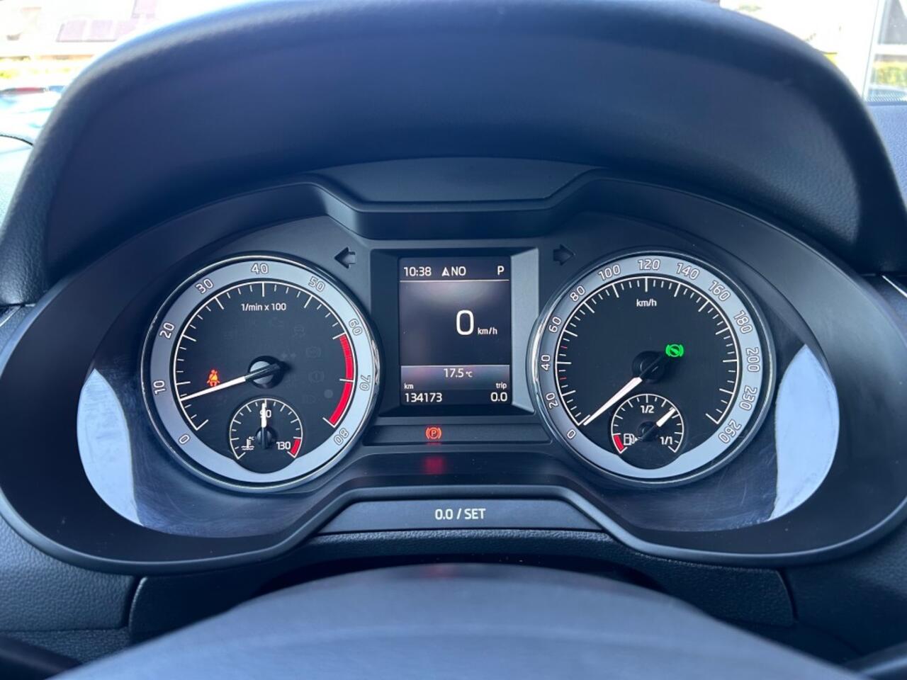 Skoda OCTAVIA 1.5 TSI Greentech Business Edition