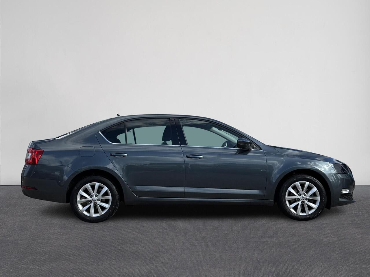 Skoda OCTAVIA 1.0 TSI Greentech Business Edition | Navi | Cruise | PDC | Clima + Stoelverw. | Carplay ( Vestiging - Nieuwegein )