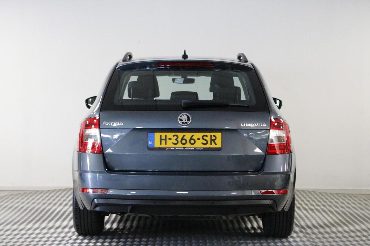 Skoda OCTAVIA Combi 1.0 TSI Greentech Business Edition Clima | Carplay | Bluetooth | Navi | Cruise.