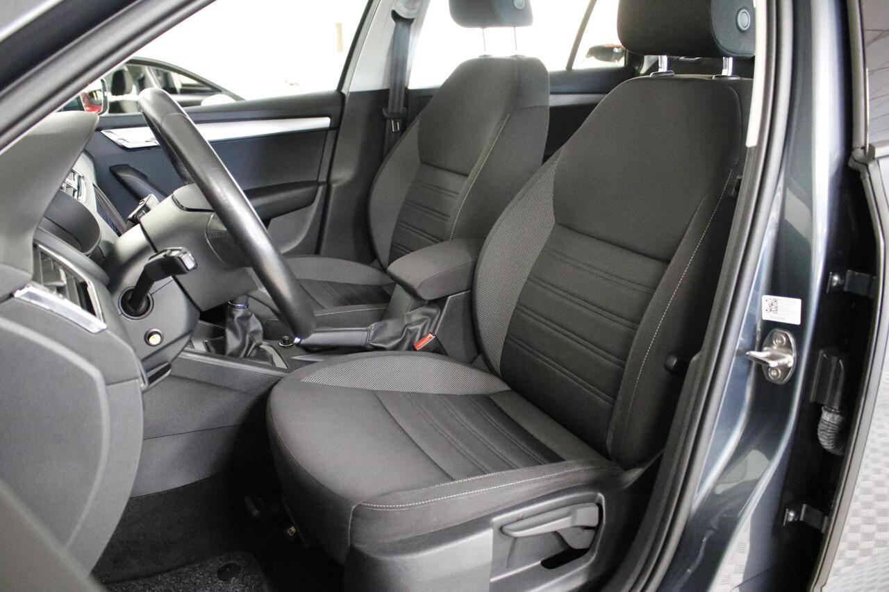 Skoda OCTAVIA Combi 1.0 TSI Greentech Business Edition Clima | Carplay | Bluetooth | Navi | Cruise.