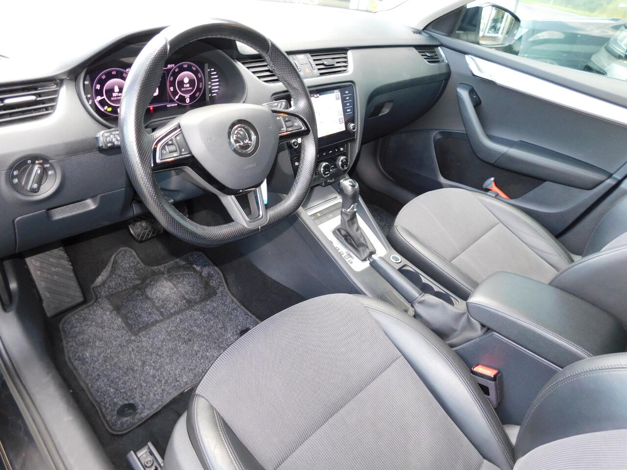 Skoda OCTAVIA 1.0TSI 116PK DSG CLEVER!! All-in Prijs!