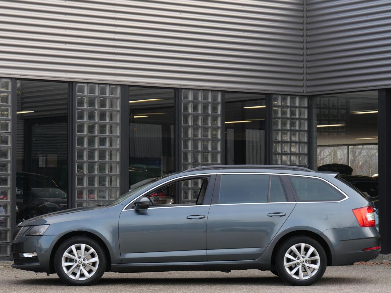 Skoda OCTAVIA COMBI 1.5TSi UPGRADE BUSINESS EDITION