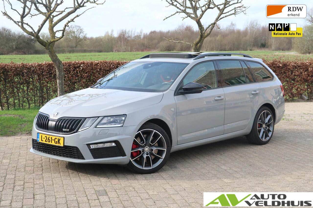 Skoda OCTAVIA Combi 2.0 TSI RS 245 Business VRS PANO-DAK/TREKHAAK/CAMERA/STOELVER/