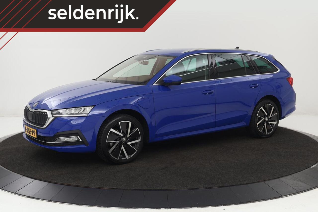 Skoda OCTAVIA 1.4 TSI iV PHEV Business Edition Plus | Trekhaak | Camera | Stoelverwarming | Adaptive cruise | Carplay | Sfeerverlichting | Full LED | Keyless | Navigatie