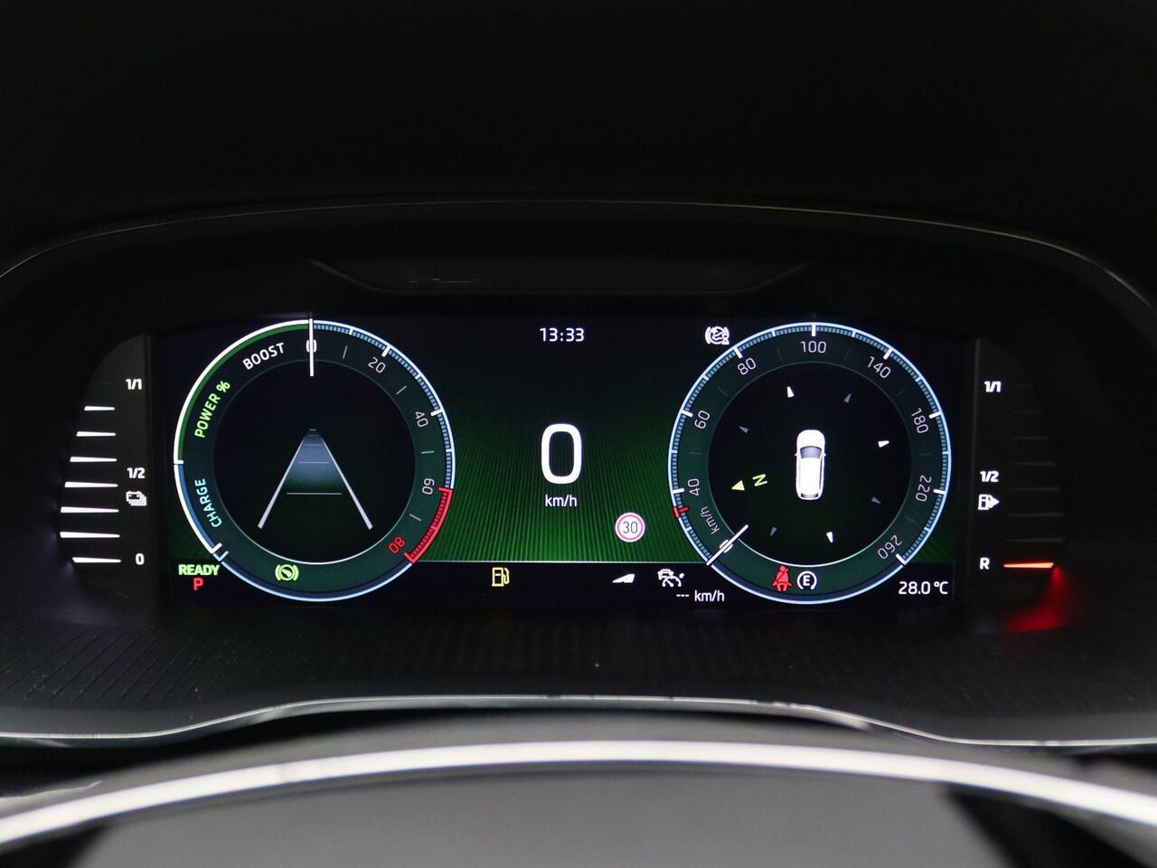 Skoda OCTAVIA Combi 1.4 TSI iV PHEV Business Edition Plus Head-up display, Leder, Panoramadak, 18" Perseus, Standkachel, Matrix Led, Elek. achterklep, Adaptive Cruise Control, Elek. stoelen, Ventilatie stoelen, Stoelverwarming achter