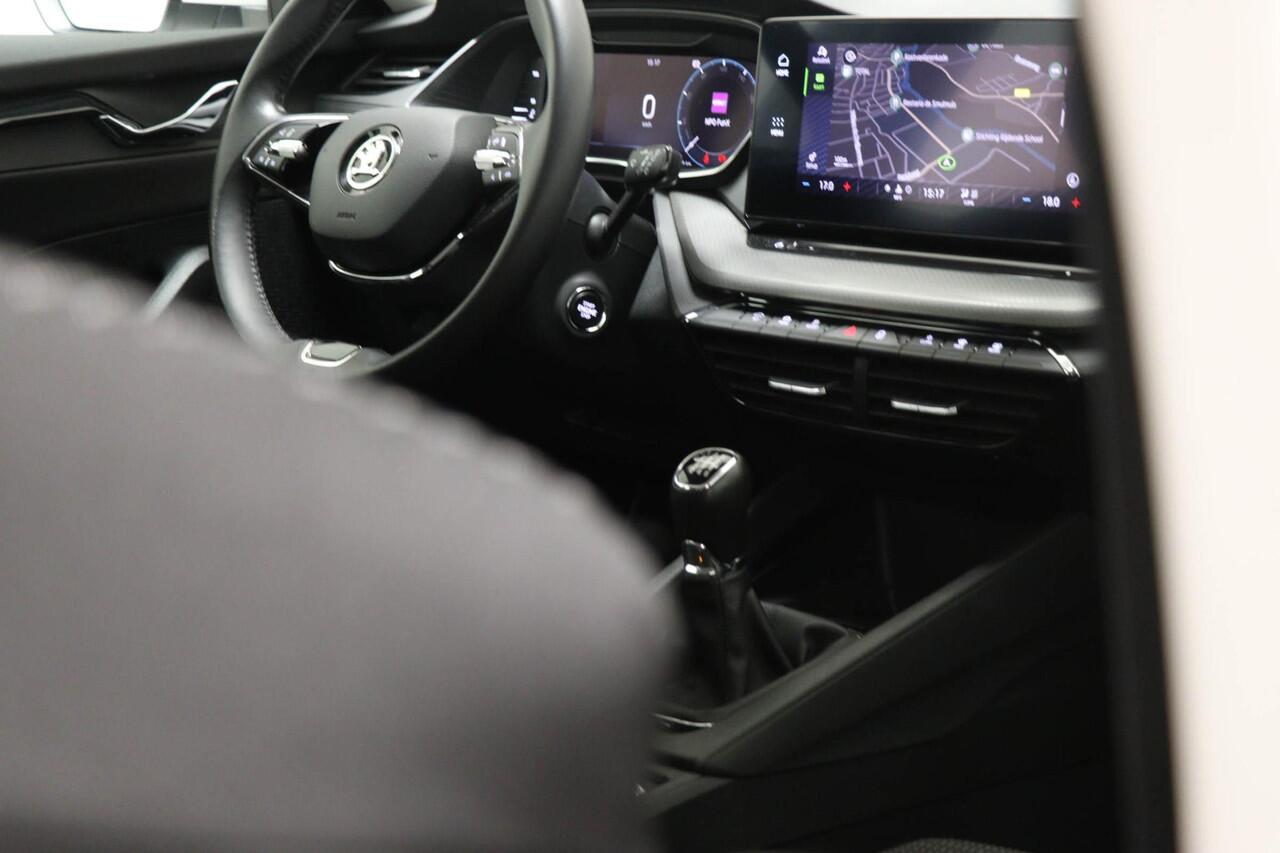 Skoda OCTAVIA Combi 1.0 TSI Business Edition | LED | SMARTLINK | DAB | TREKHAAK