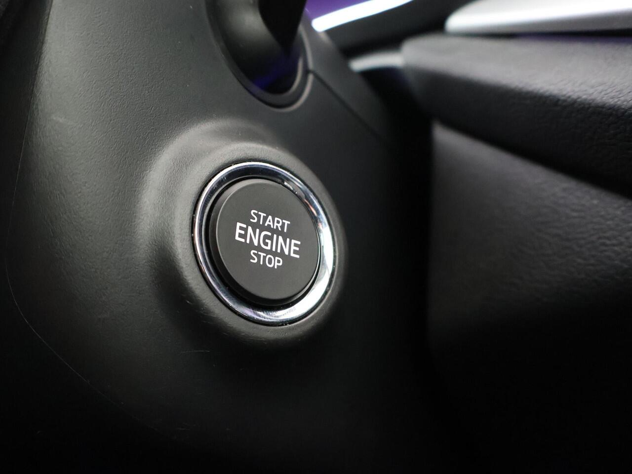 Skoda OCTAVIA 1.4 TSI iV PHEV Business Edition | 204 PK | SoH 94 % | Adaptive Cruisecontrol | Achteruitrij camera | Stoelverwarming