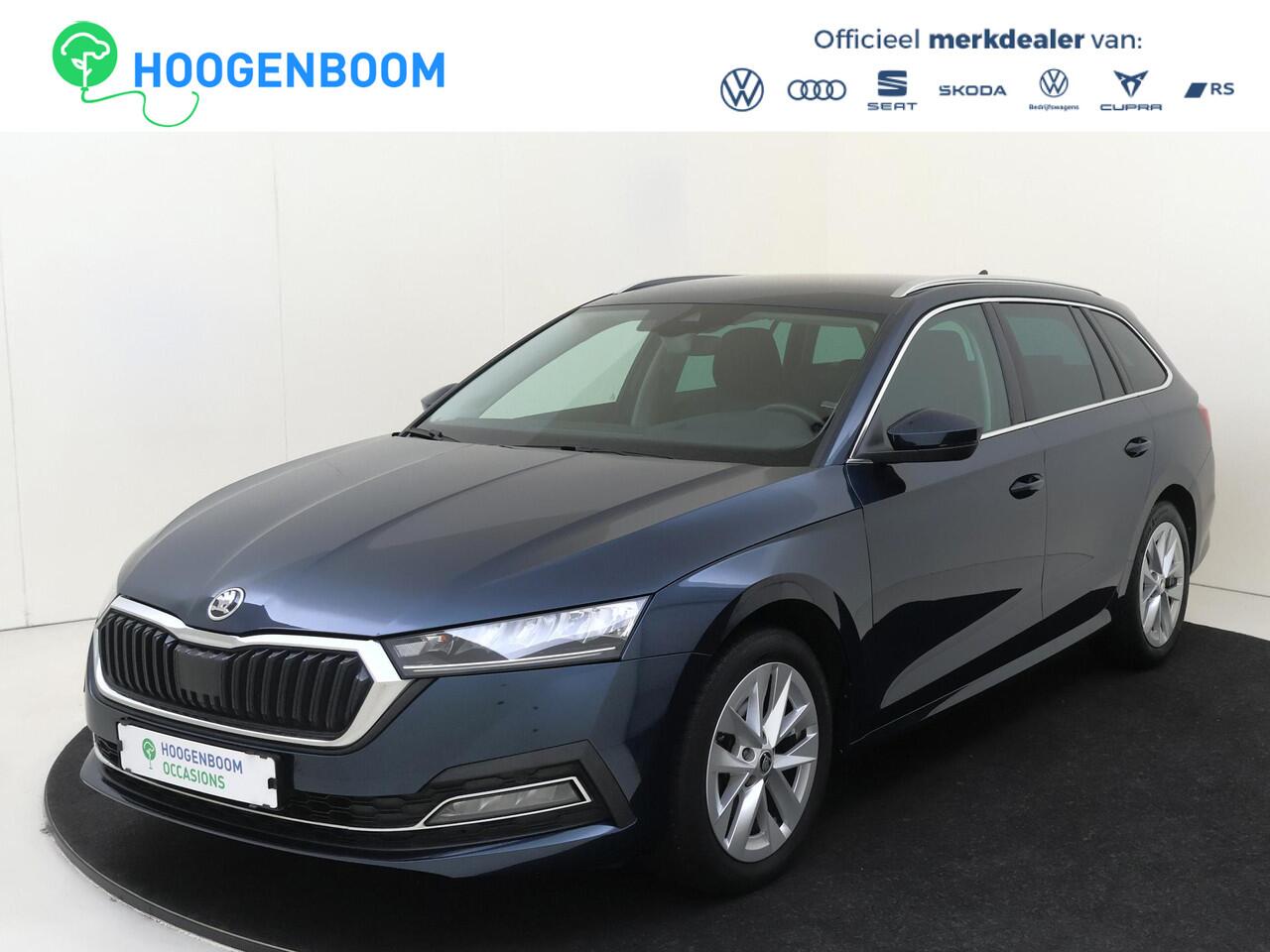 Skoda OCTAVIA Combi 1.0 e-TSI Business Edition | Trekhaak | Head-up display | Keyless | Achteruitrijcamera | Navigatie | Stoelverwarming | Dodehoek detectie | Cruise control |