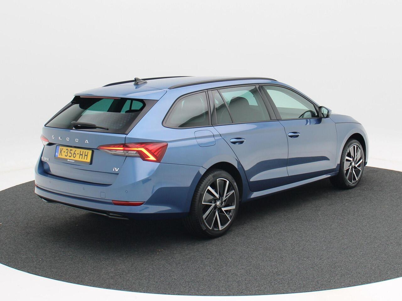 Skoda OCTAVIA Combi 1.4 TSi iV 204 Pk Automaat PHEV Business Edition | Camera | CarPlay | 18 Inch | Adaptive Cruise | Climate | 94.152 Km!!