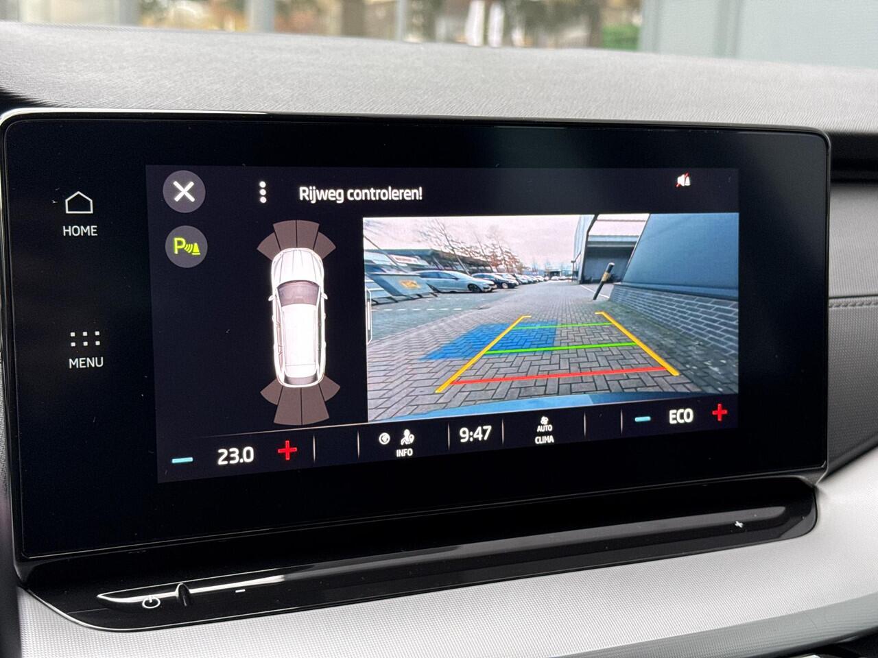 Skoda OCTAVIA Combi 1.4 TSI iV PHEV Business Edition / Dealer Onderhouden / Elektrische Achterklep / Apple Carplay&Android Auto / Achteruitrij Camera / Keyless /