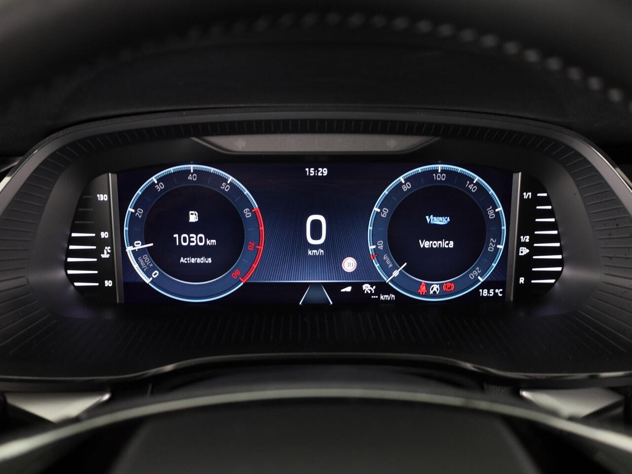 Skoda OCTAVIA 1.0 TSI Sport Business 110 pk | Navigatie | Parkeersensoren | Adaptieve cruise control | LED koplampen | Apple Carplay/Android Auto |