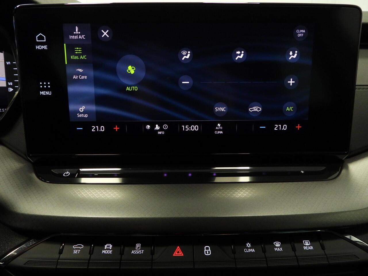 Skoda OCTAVIA Combi 1.0 TSI Business Edition NAVI/VIRTUAL/LED/TREKH/17"LMV!