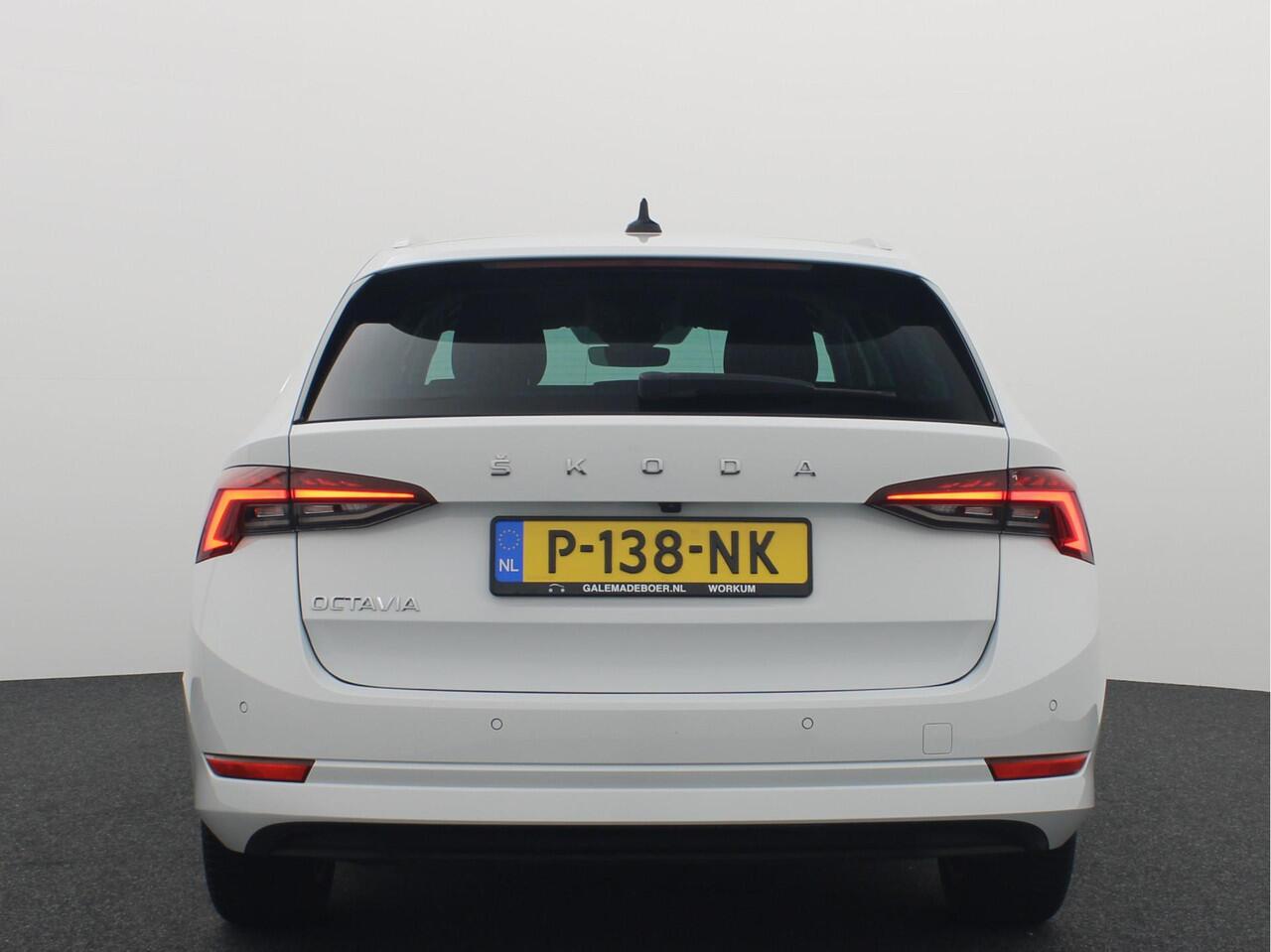 Skoda OCTAVIA Combi 2.0 TDI AUTOMAAT / FULL LED / KEYLESS / VIRTUAL / CARPLAY / CAMERA / STOELVERW / HEAD-UP