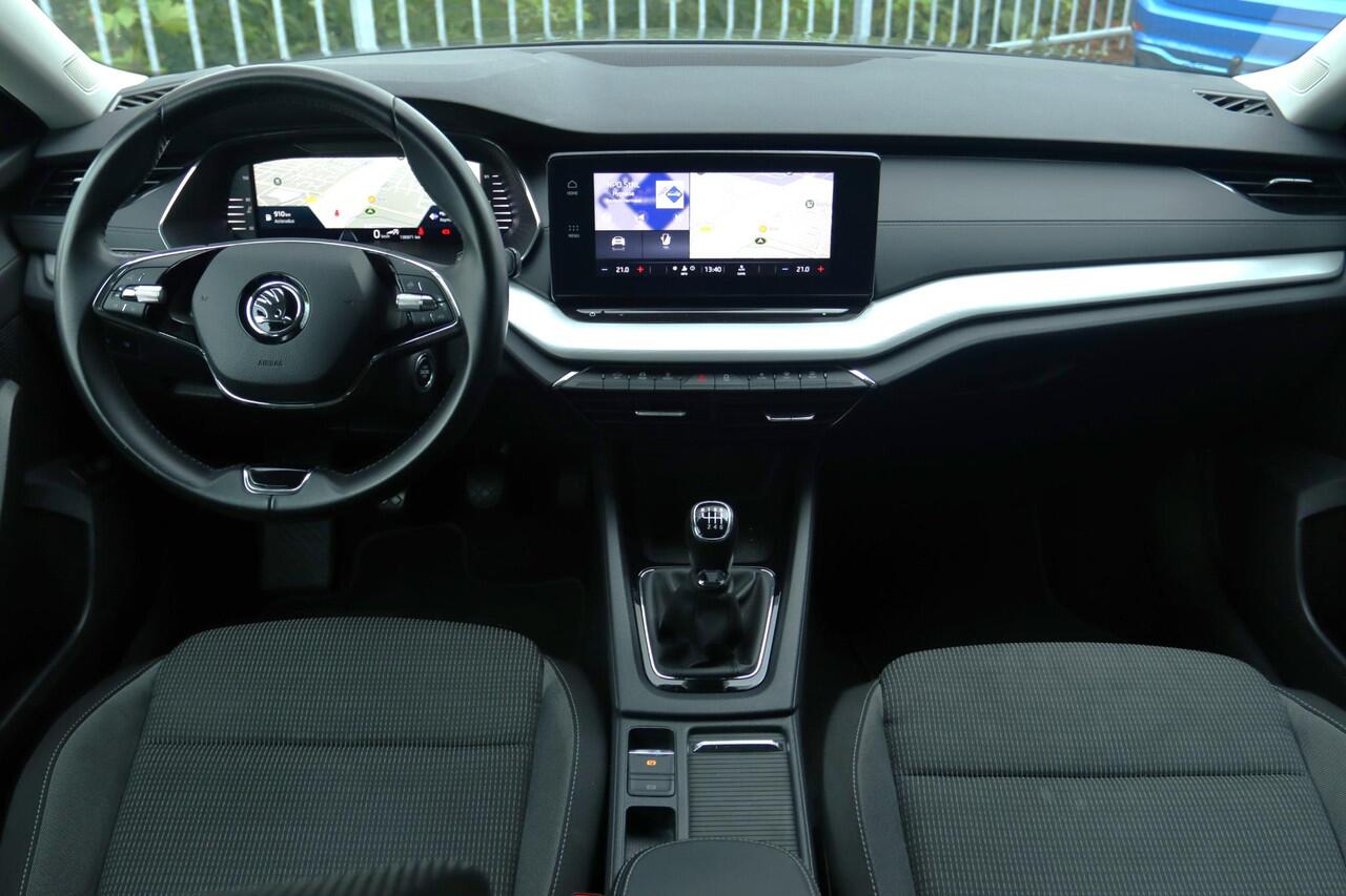 Skoda OCTAVIA COMBI 1.0 TSI BUSINESS EDITION | VIRT COCKPIT | LED | CARPLAY | CRUISE | NAVI | LMV