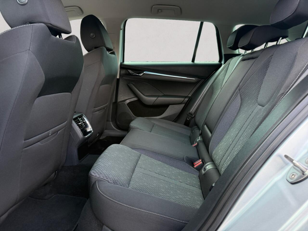 Skoda OCTAVIA Combi 1.0 TSI Style