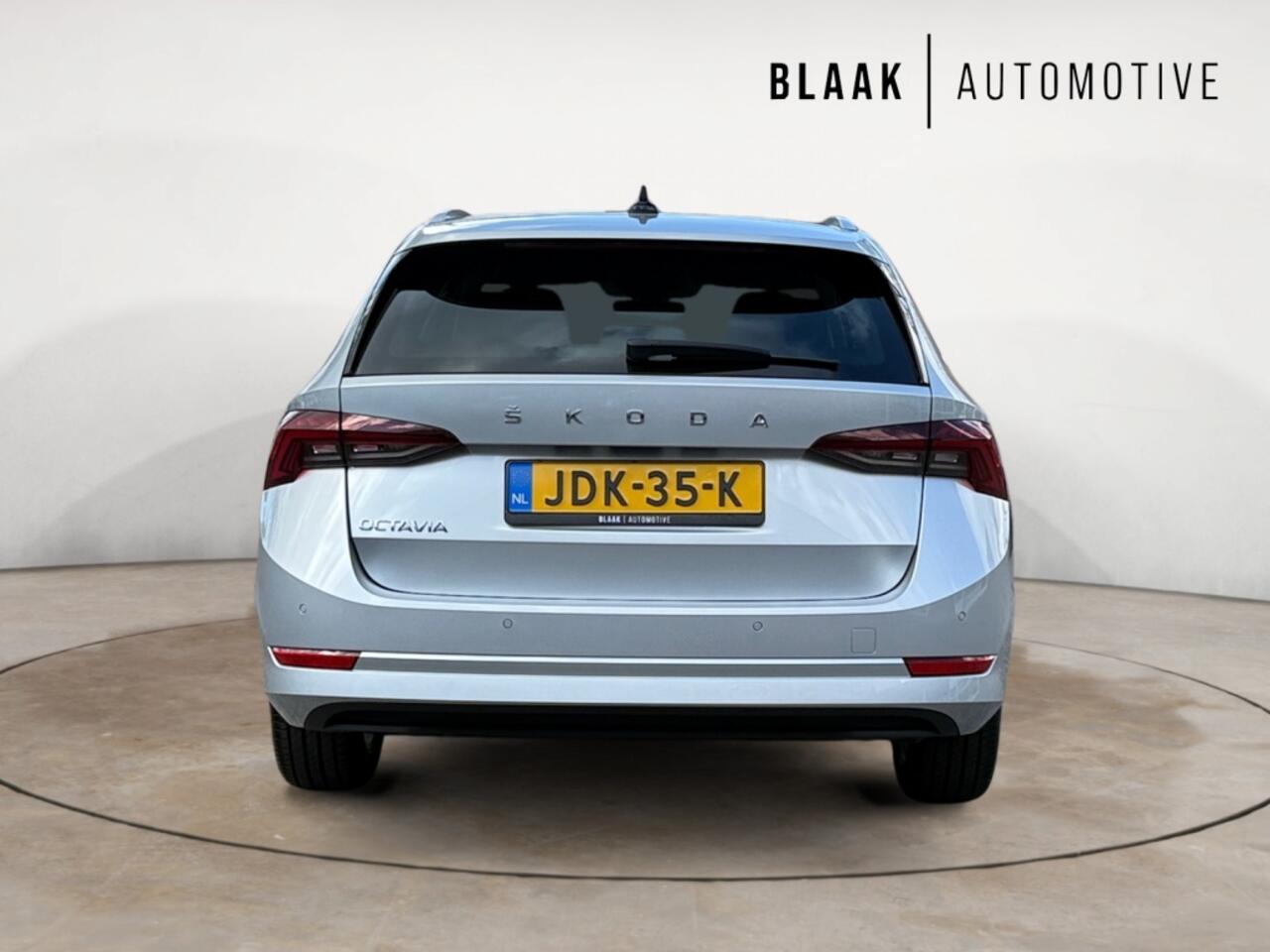 Skoda OCTAVIA Combi 1.0 TSI Style