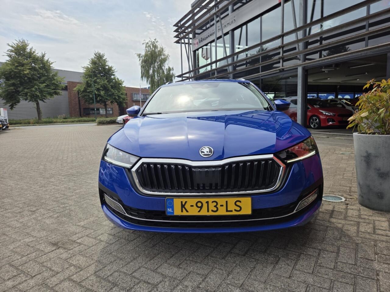 Skoda OCTAVIA Combi 110pk TSI Business Edition | Climate | Navi | Elec. Achterkl.