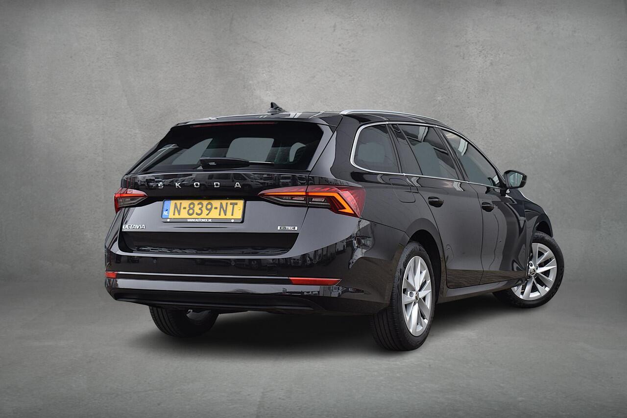 Skoda OCTAVIA Combi 1.0 e-TSI Business Edition | Apple CarPlay | Stoelverw. | Camera | Sportstoelen
