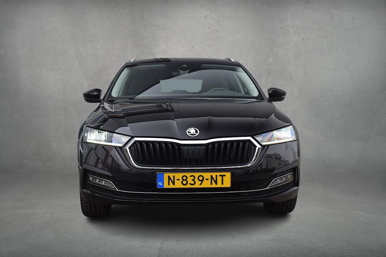 Skoda OCTAVIA Combi 1.0 e-TSI Business Edition | Apple CarPlay | Stoelverw. | Camera | Sportstoelen
