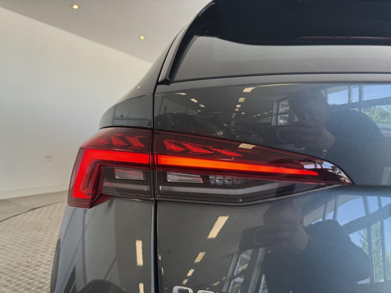 Skoda OCTAVIA Combi 1.0 TSI Business Edition Automaat