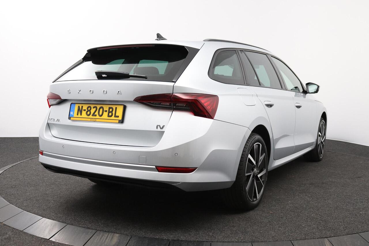 Skoda OCTAVIA Combi 1.4 TSI iV PHEV Business Edition | Stoel & Stuurverwarming | Virtual Cockpit | 18"Velgen |