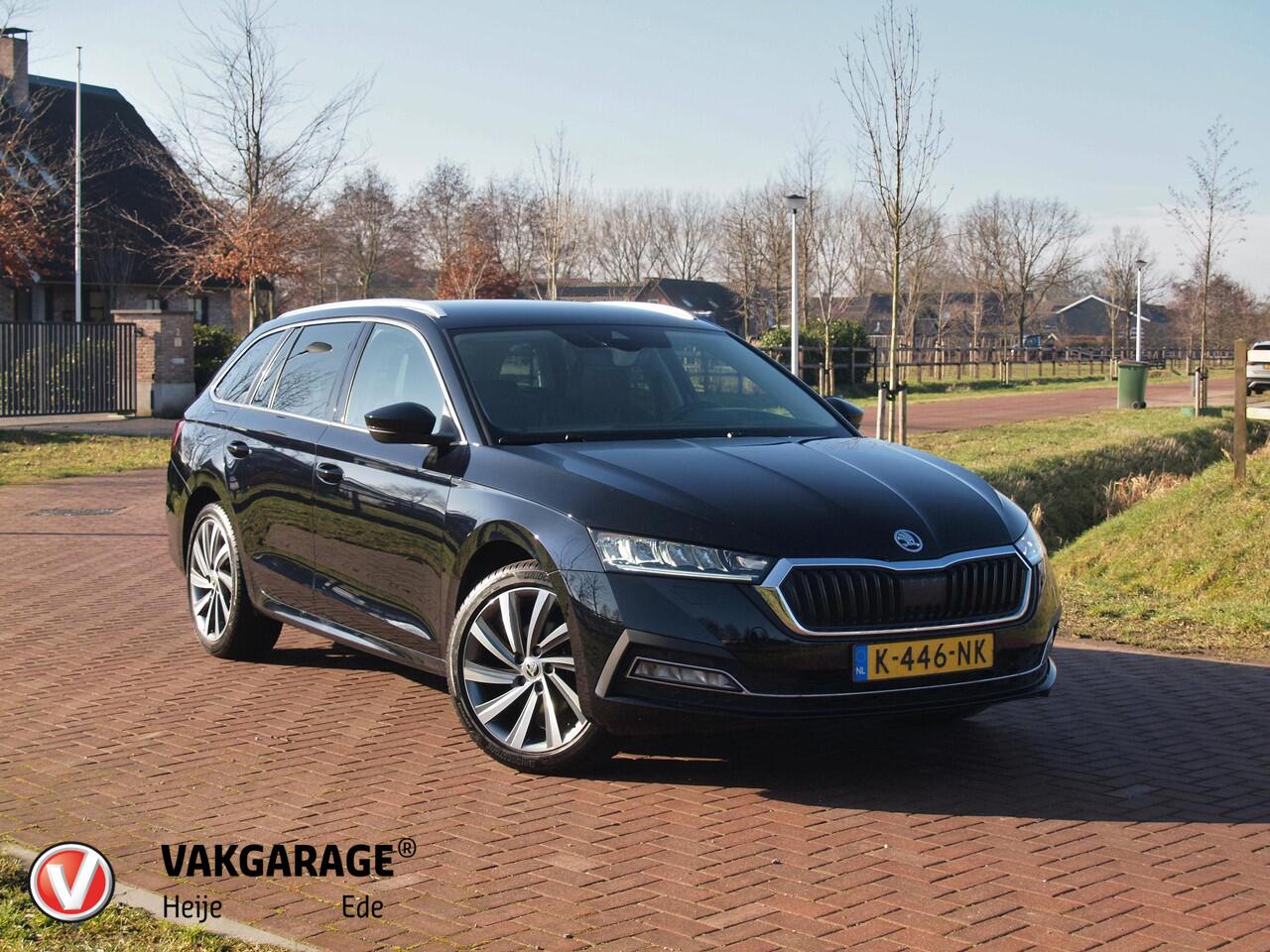 Skoda OCTAVIA Combi 1.0 e-TSI Business Edition Plus | Head-Up Display | Sfeerverlichting | Automaat | Cruise Control | Apple Carplay | Parkeersensoren |