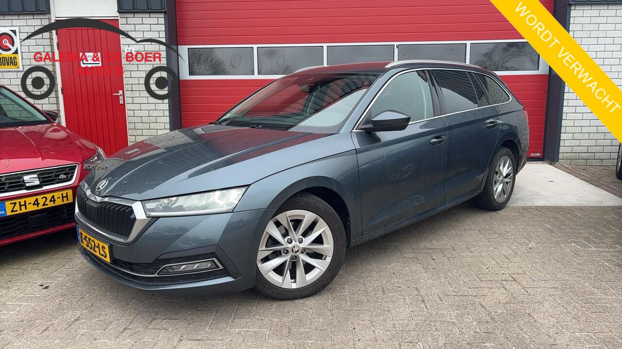 Skoda OCTAVIA Combi 1.0 e-TSI Business Edition AUTOMAAT / TREKHAAK / FULL LED / NAVI / CARPLAY / CLIMA / PDC / BLUETOOTH / CRUISE / NL-AUTO