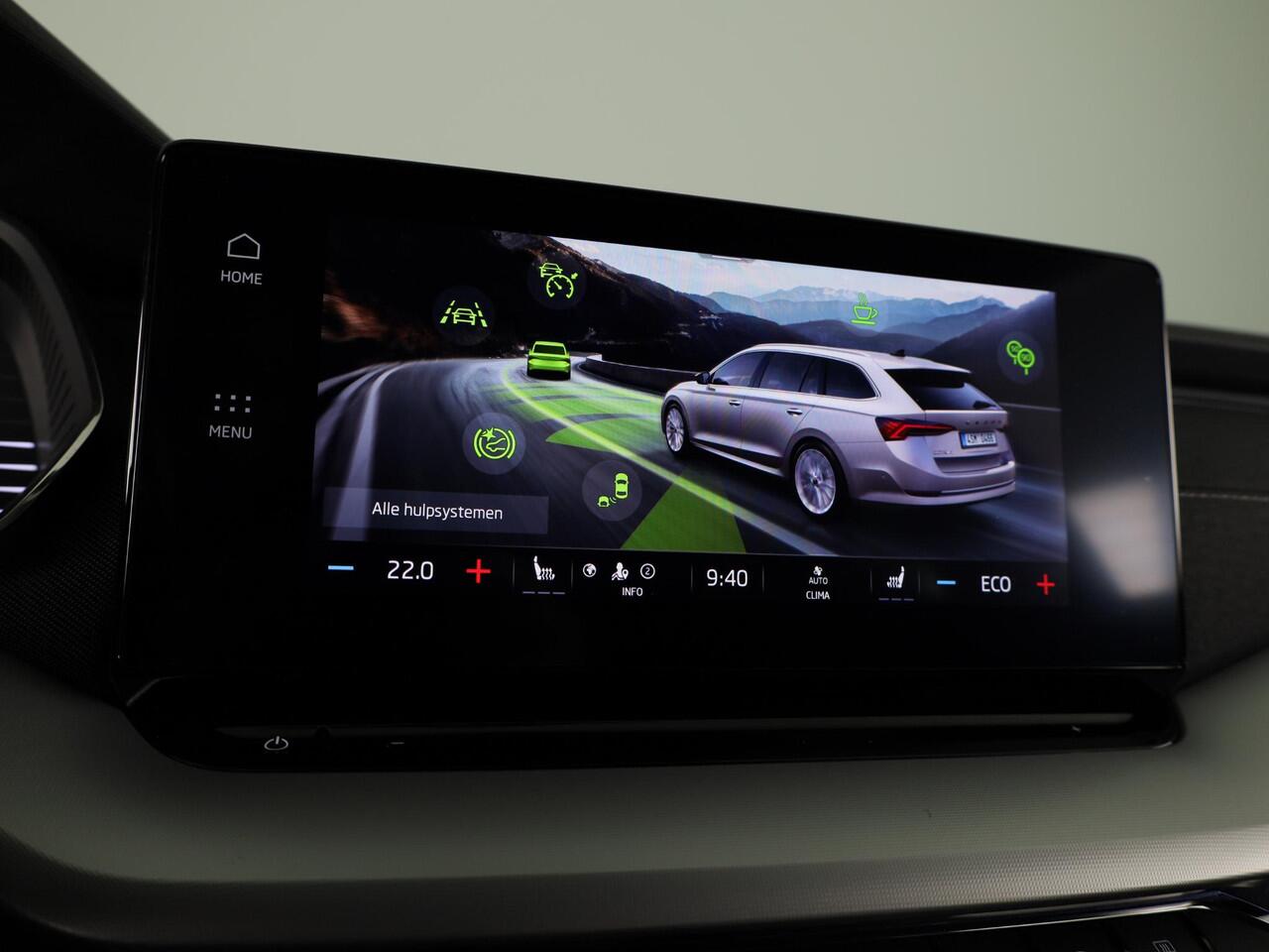 Skoda OCTAVIA Combi 1.4 TSI iV PHEV Business Edition Plus 204pk | Navigatie | Head up Display | ELektrisch verstelbare stoelen met geheugen | Parkeercamera