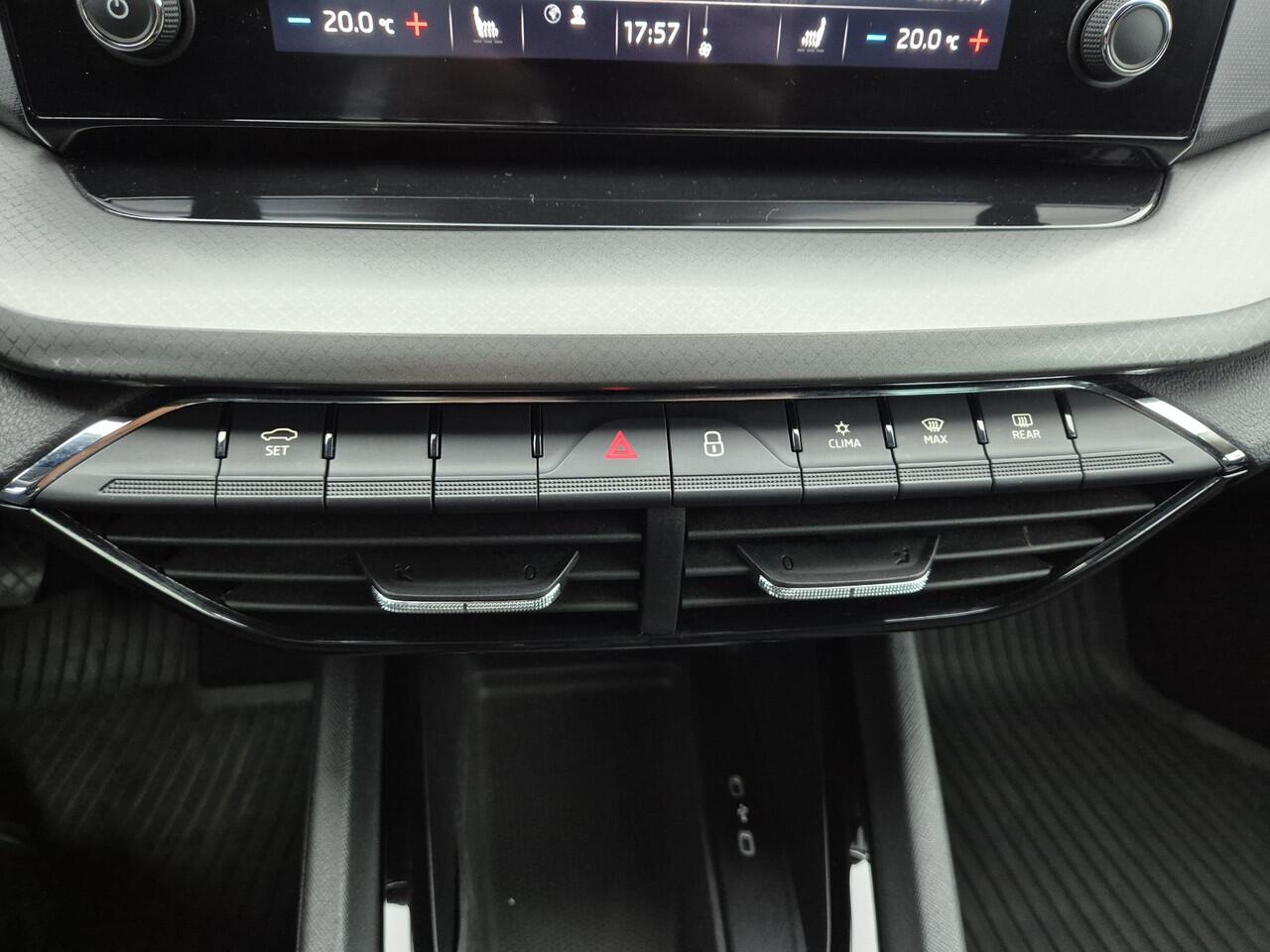 Skoda OCTAVIA Combi 1.5 TSI Comfort line | AppleCarplay / AndroidAuto | Keyless |