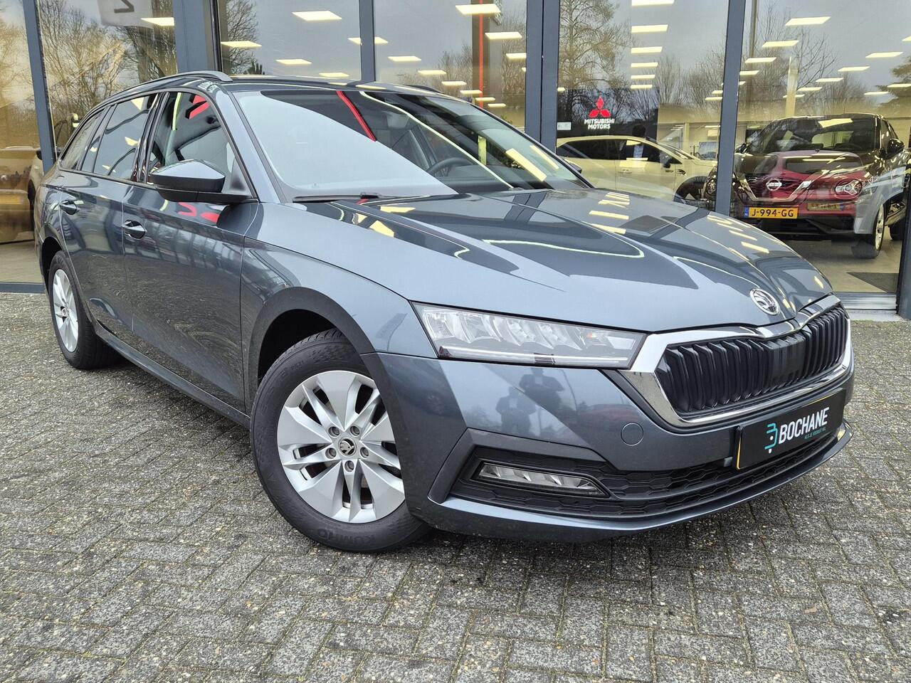 Skoda OCTAVIA Combi 1.5 TSI Comfort line | AppleCarplay / AndroidAuto | Keyless |