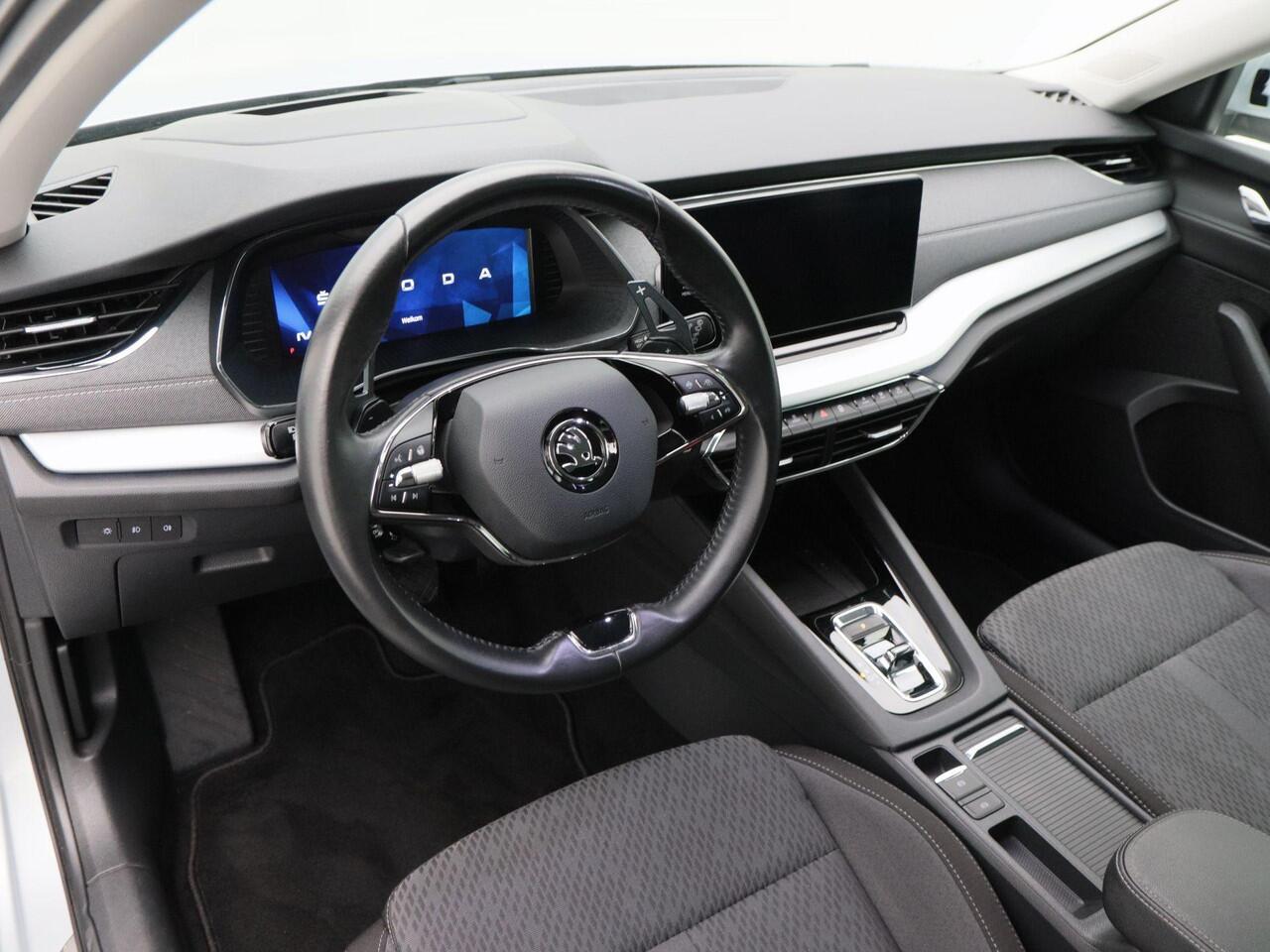 Skoda OCTAVIA Combi 1.4 TSI 204 Pk iV PHEV Business Edition Plus | Adaptive Cruise | Voorstoelen/Achterbank Verwarming | Stuur Verwarming | Full LED | Camera | 99.004 Km !!