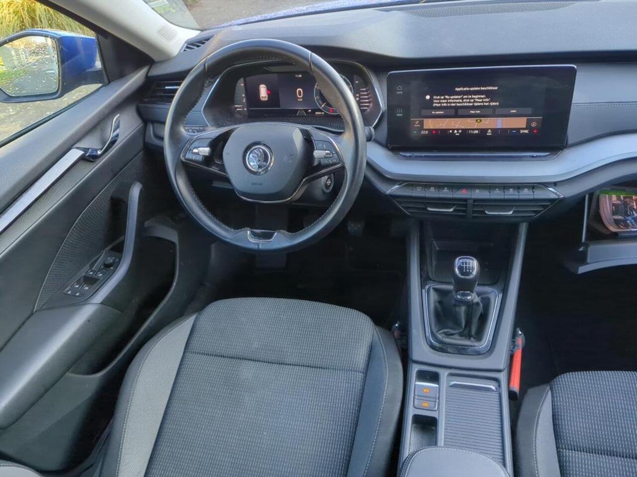 Skoda OCTAVIA Combi 1.0 TSI Business Edition NL-AUTO | LAGE KM STAND
