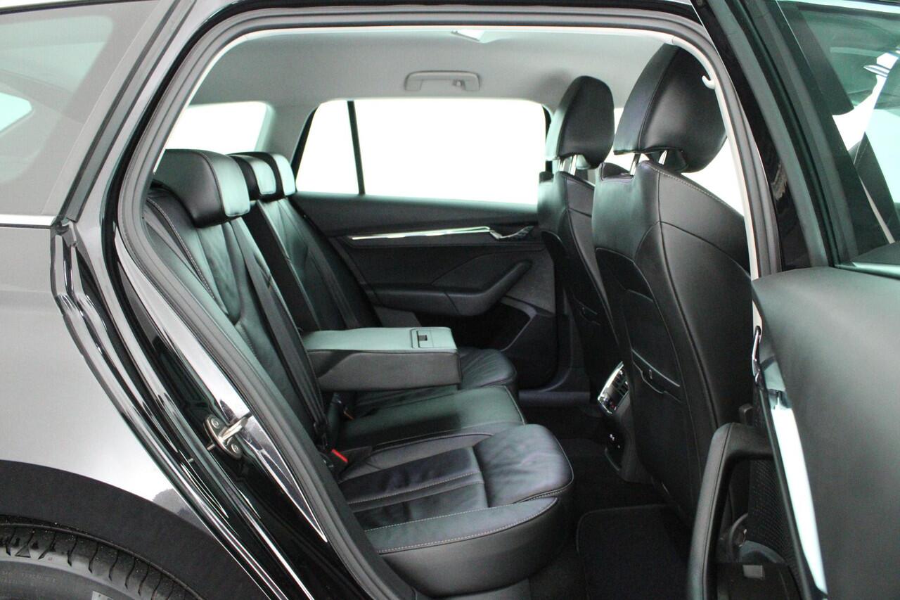 Skoda OCTAVIA Combi 1.0 e-TSI 110pk DSG Business Edition Plus Leder Stoelverwarming V+A Keyless Virtual Cockpit Navigatie