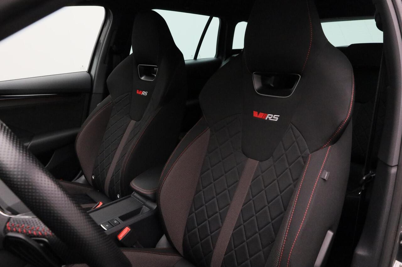 Skoda OCTAVIA Combi 1.4 TSI 245 pk DSG RS iV PHEV Business | Matrix LED | Adaptief onderstel | Achteruitrijcamera | Stoelverwarming