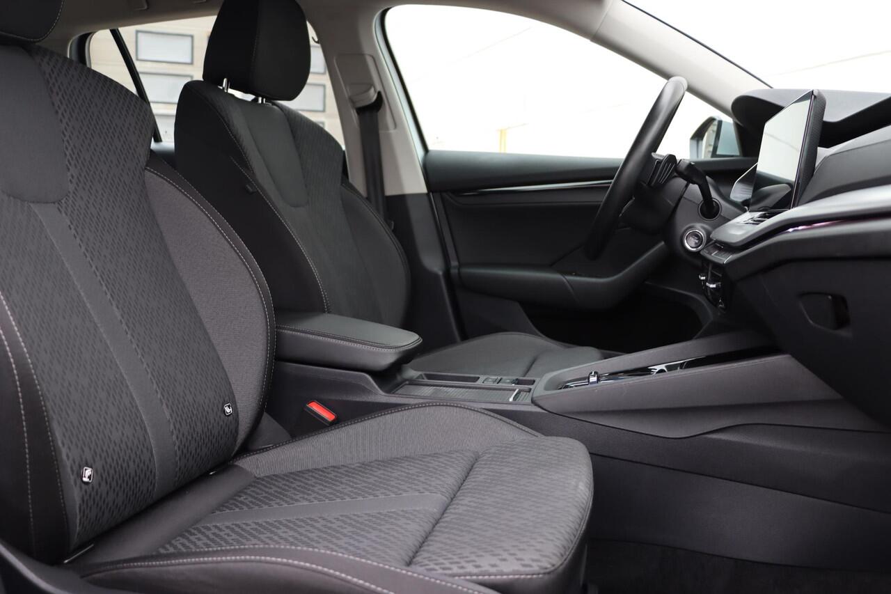 Skoda OCTAVIA Combi 1.4 TSI iV Style 204pk DSG6