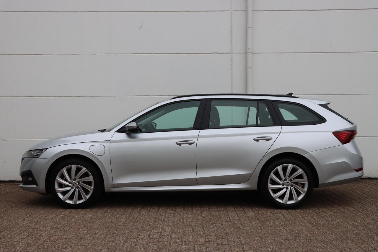 Skoda OCTAVIA Combi 1.4 TSI iV Style 204pk DSG6