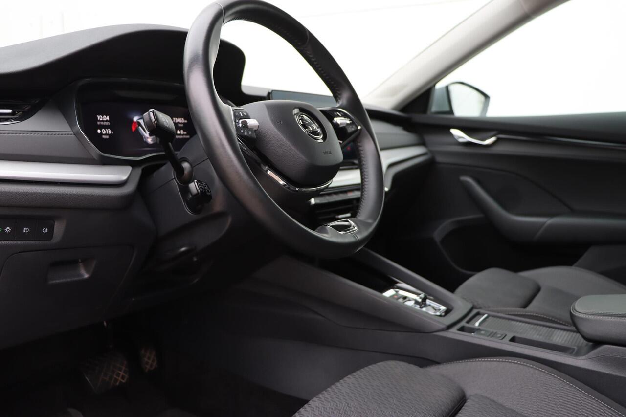 Skoda OCTAVIA Combi 1.4 TSI iV Style 204pk DSG6