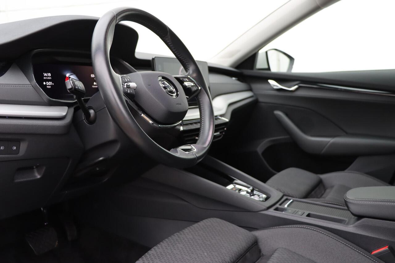 Skoda OCTAVIA Combi 1.4 TSI iV Style 204pk DSG6