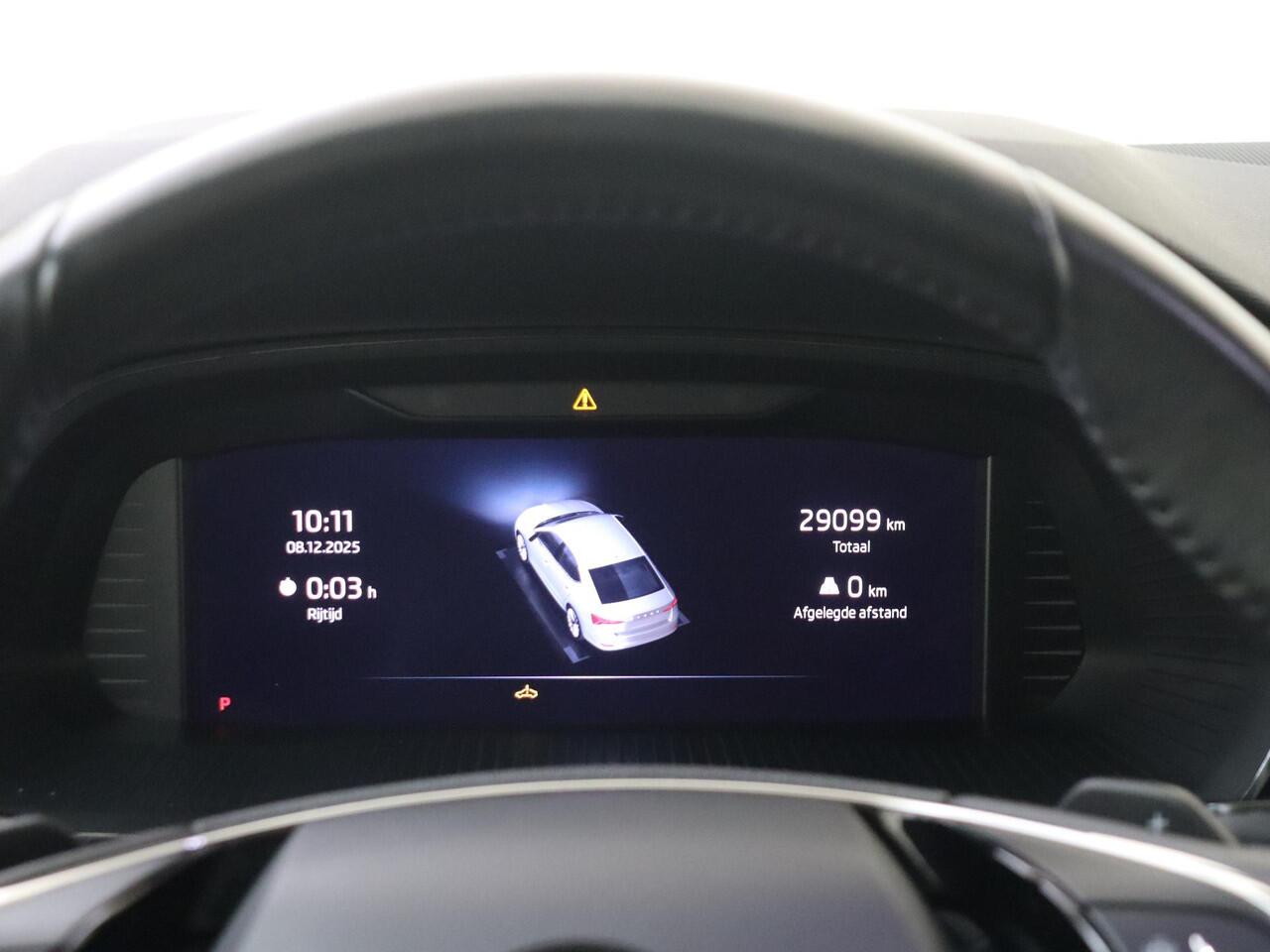 Skoda OCTAVIA 1.4 TSI iV PHEV Business Edition | SoH 94% | Trekhaak | Cruise control | CarPlay | Stoel- en stuurwielverwarming | Verwarmde voorruit | Achterbank verwarmd | 3-zone airco |