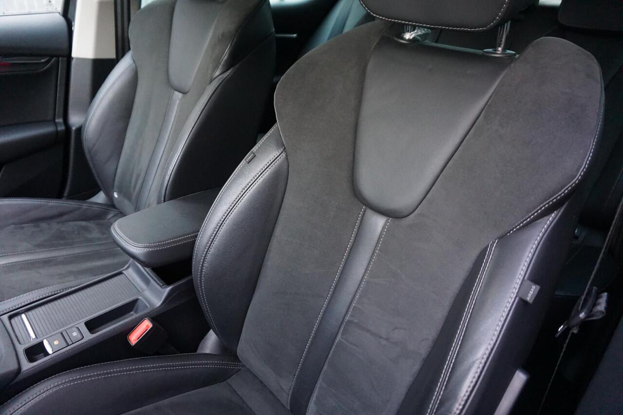 Skoda OCTAVIA 1.0 TSI Business Edition Plus/Trekhaak/Leer/ 100%-Dealeronderhouden.